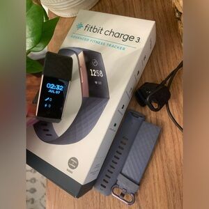 Fitbit Charge 3 Advanced fitness Tracker Smart Watch Rose Gold